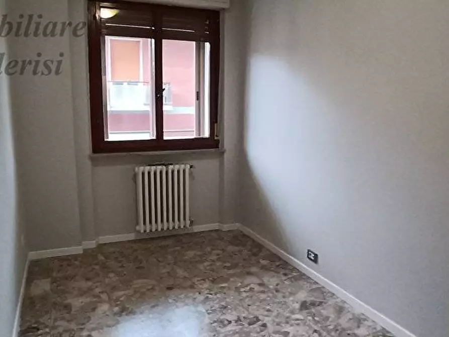 Immagine 12 di Appartamento in vendita  in Via Spinozzi a San Benedetto Del Tronto