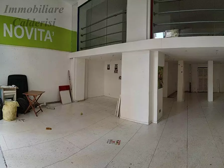 Immagine 12 di Locale commerciale in affitto  in Viale De Gasperi a San Benedetto Del Tronto