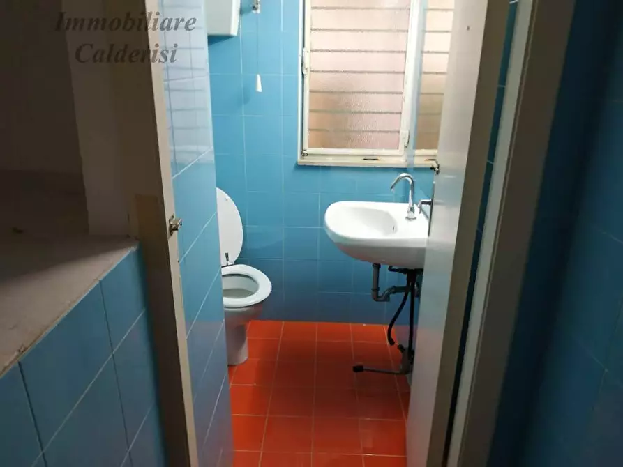 Immagine 17 di Locale commerciale in affitto  in Viale De Gasperi a San Benedetto Del Tronto