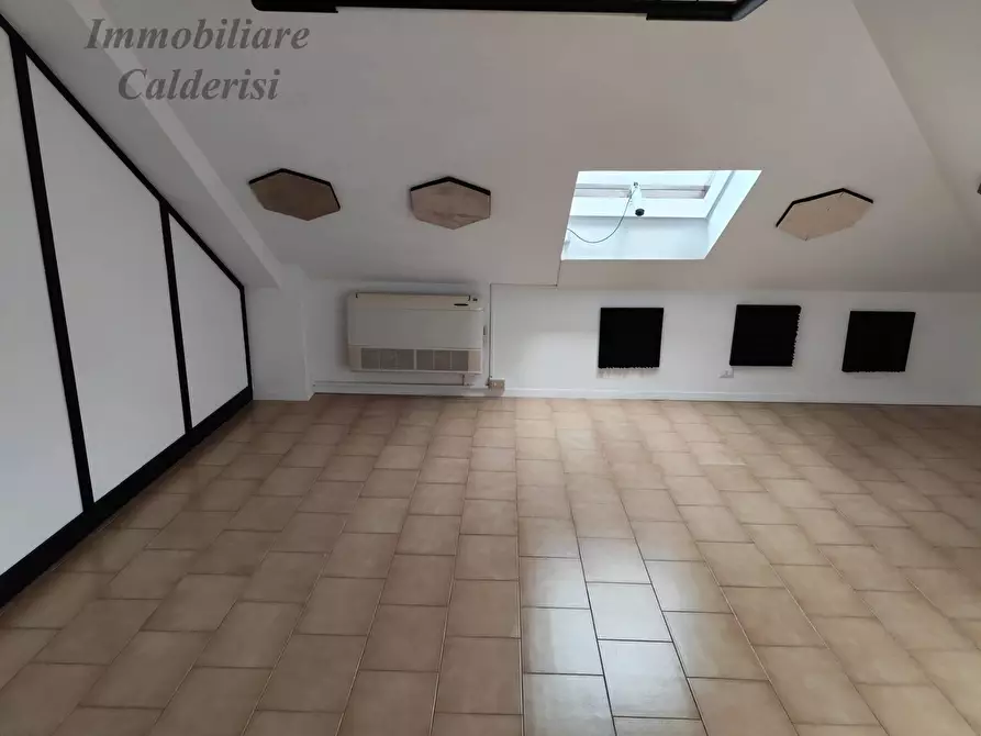 Immagine 2 di Ufficio in affitto  in Via Mattei a San Benedetto Del Tronto