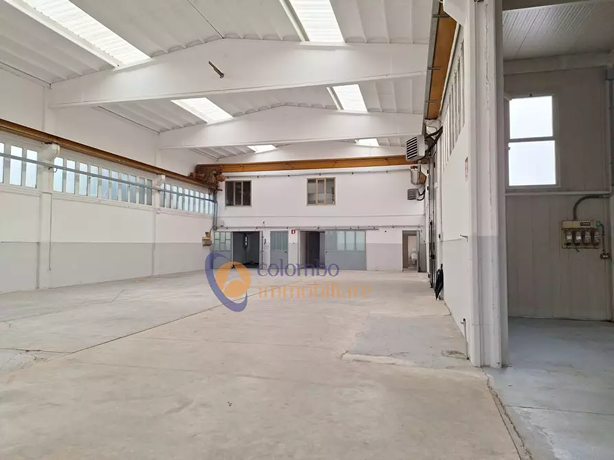 Immagine 11 di Capannone industriale in affitto  in via Salvo D'Acquisto 14 a Castellanza