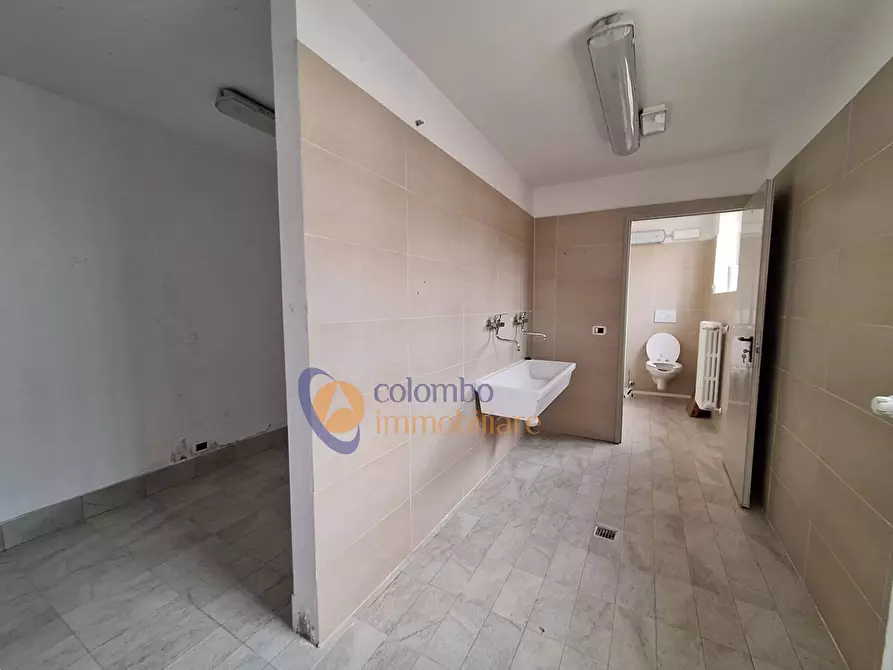 Immagine 18 di Capannone industriale in affitto  in via Salvo D'Acquisto 14 a Castellanza