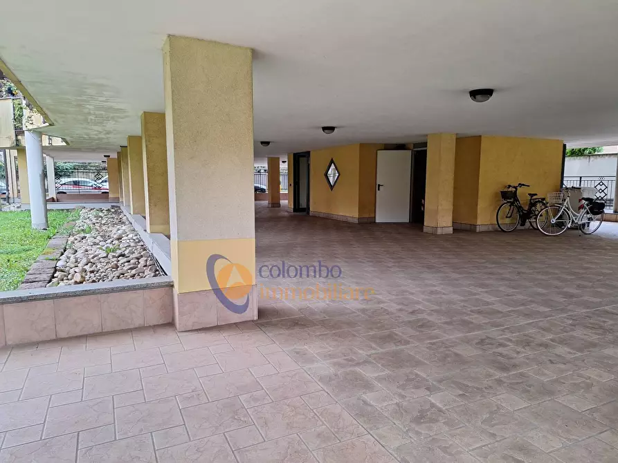 Immagine 6 di Ufficio in vendita  in via Caprera 20 a Busto Arsizio