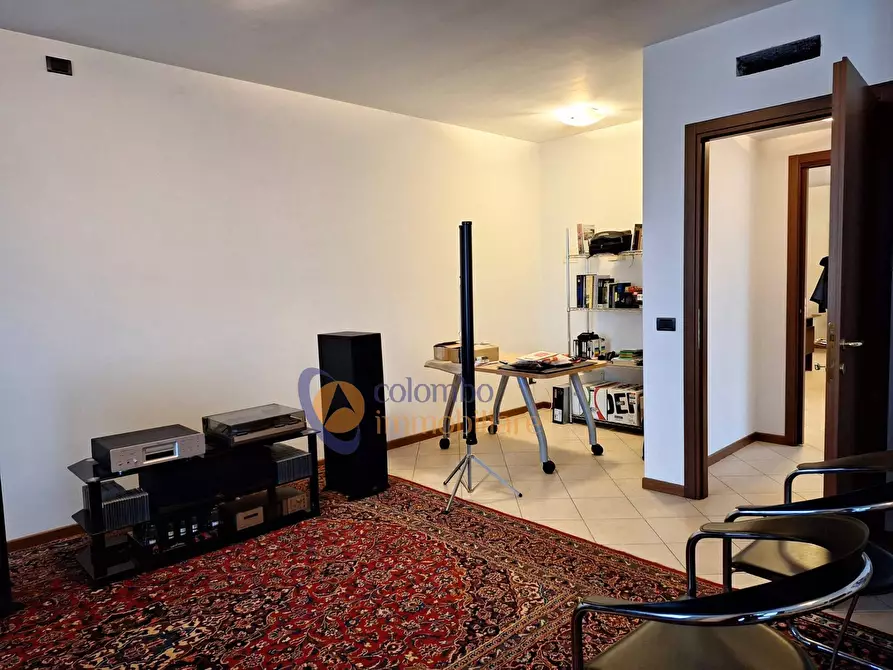 Immagine 16 di Ufficio in vendita  in via Caprera 20 a Busto Arsizio