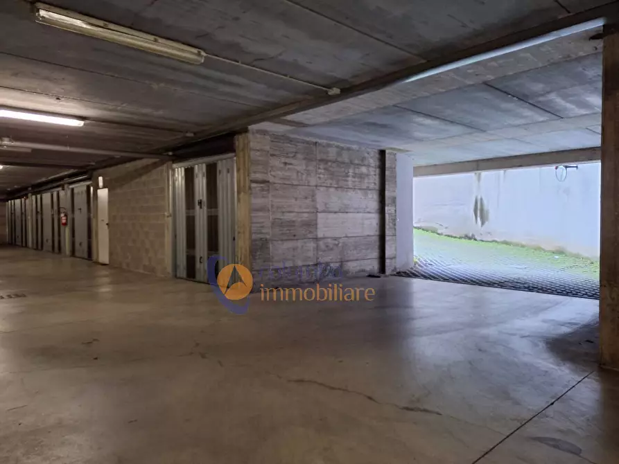 Immagine 20 di Appartamento in vendita  in via Caprera 20 a Busto Arsizio