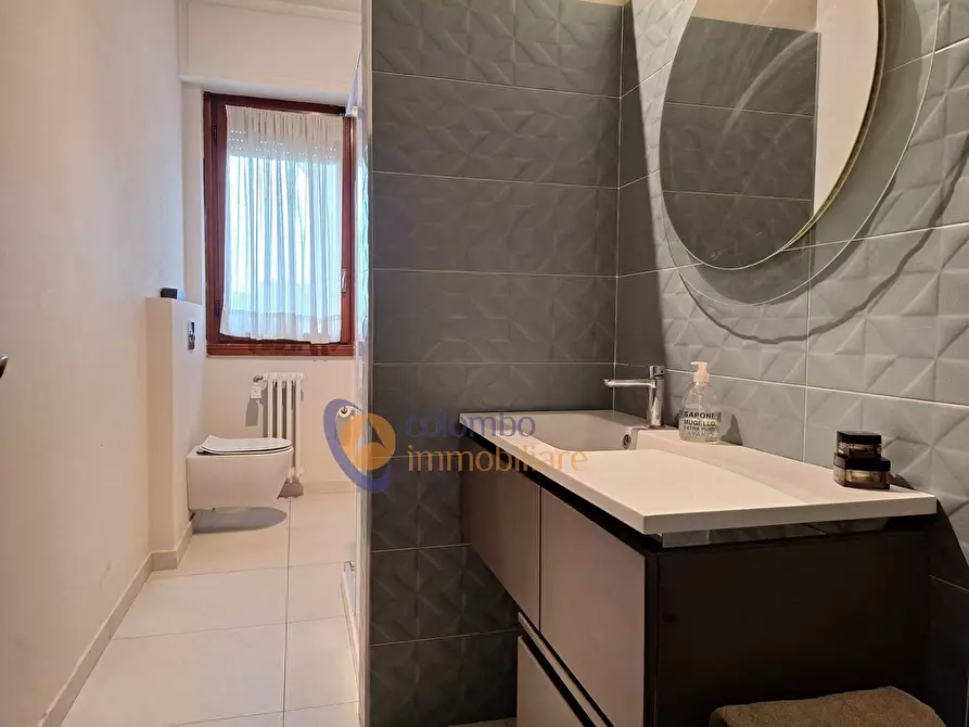 Immagine 12 di Appartamento in vendita  in largo Gaetano Giardino 7 a Busto Arsizio