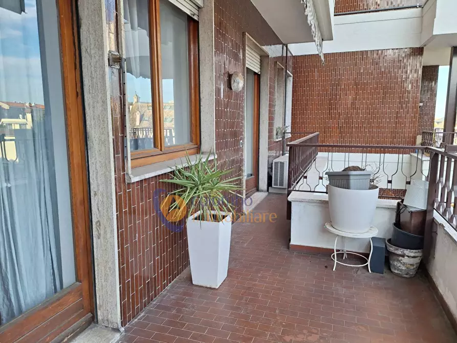 Immagine 16 di Appartamento in vendita  in largo Gaetano Giardino 7 a Busto Arsizio