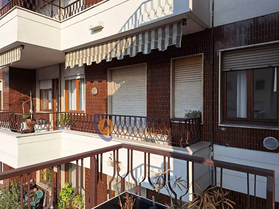 Immagine 21 di Appartamento in vendita  in largo Gaetano Giardino 7 a Busto Arsizio