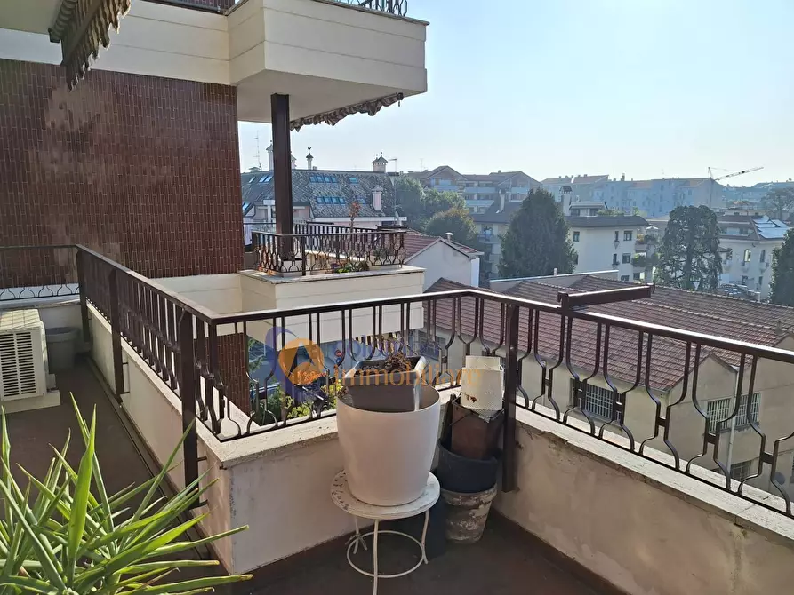 Immagine 22 di Appartamento in vendita  in largo Gaetano Giardino 7 a Busto Arsizio