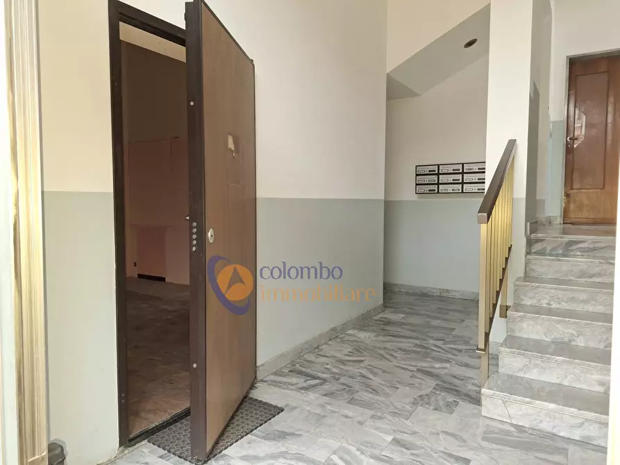 Immagine 8 di Negozio in affitto  in via Genova 18 a Busto Arsizio