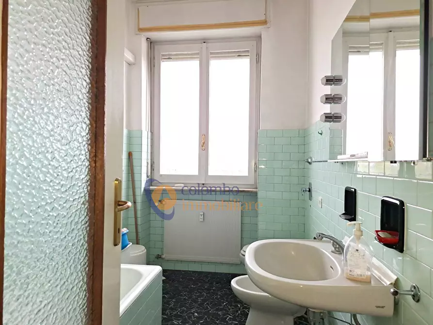 Immagine 26 di Appartamento in vendita  in via Osimo 11 a Busto Arsizio