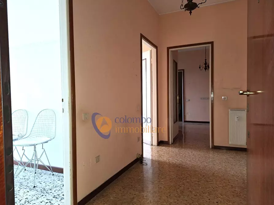 Immagine 20 di Appartamento in vendita  in via Osimo 11 a Busto Arsizio