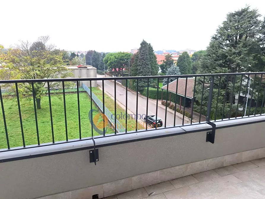 Immagine 15 di Appartamento in vendita  in via Osimo 11 a Busto Arsizio