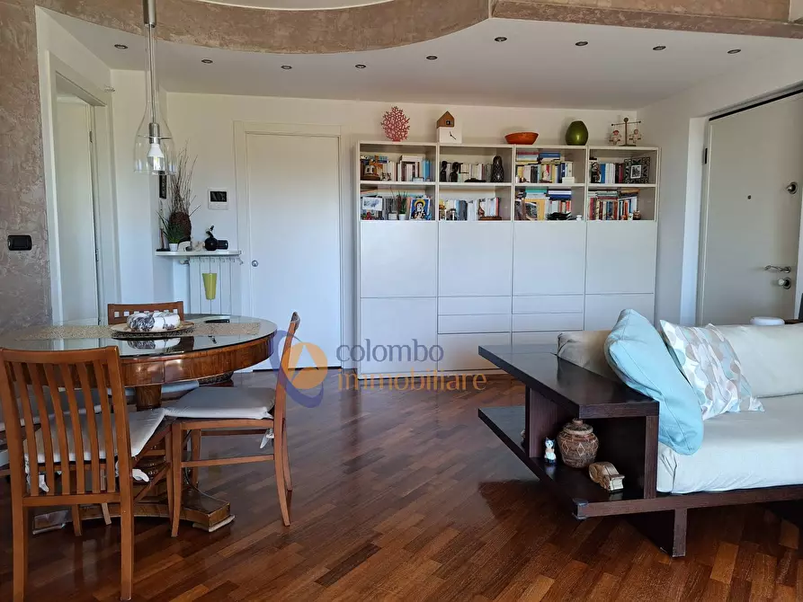 Immagine 8 di Appartamento in vendita  in corso Sempione 165 a Busto Arsizio