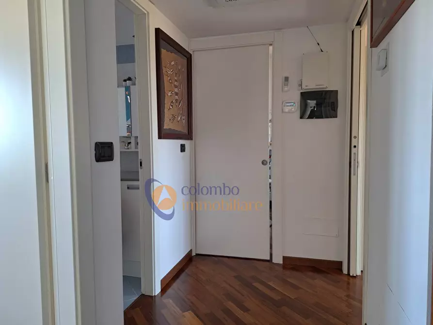 Immagine 26 di Appartamento in vendita  in corso Sempione 165 a Busto Arsizio