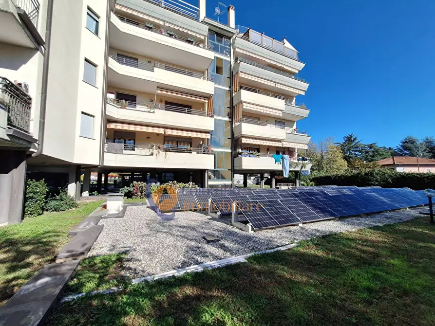 Immagine 46 di Appartamento in vendita  in corso Sempione 165 a Busto Arsizio