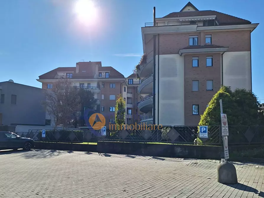 Immagine 49 di Appartamento in vendita  in corso Sempione 165 a Busto Arsizio