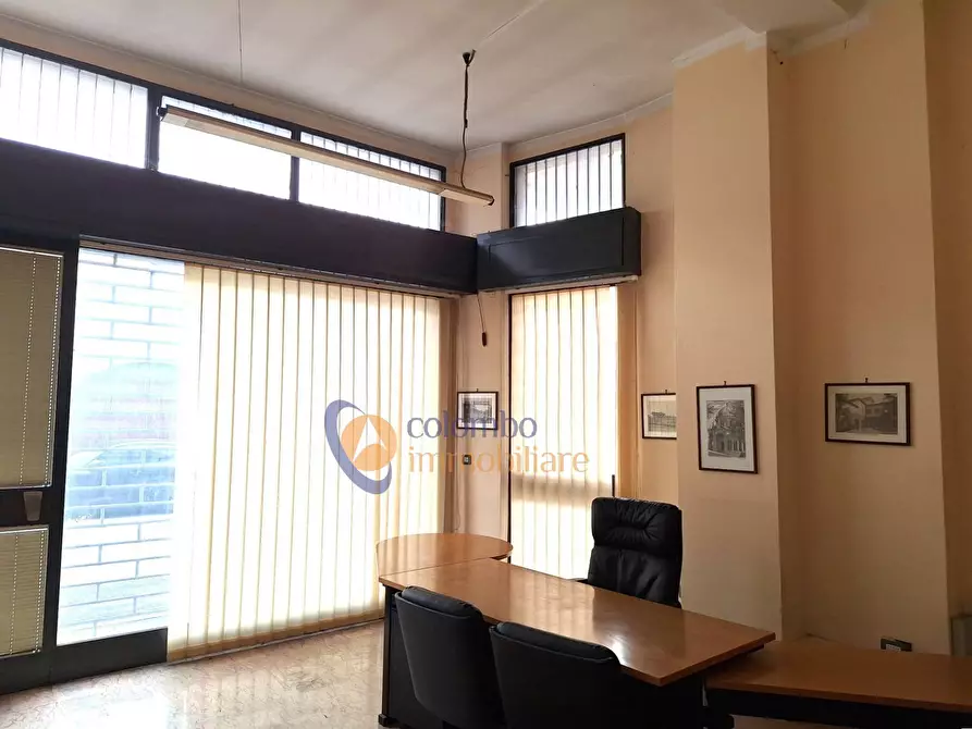 Immagine 3 di Negozio in vendita  in via Biagio Bellotti 7 a Busto Arsizio