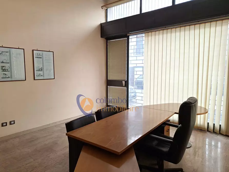 Immagine 10 di Negozio in vendita  in via Biagio Bellotti 7 a Busto Arsizio