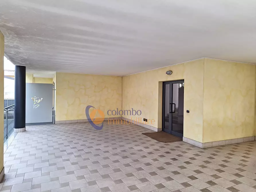 Immagine 4 di Appartamento in vendita  in via Salvator Rosa 14 a Busto Arsizio