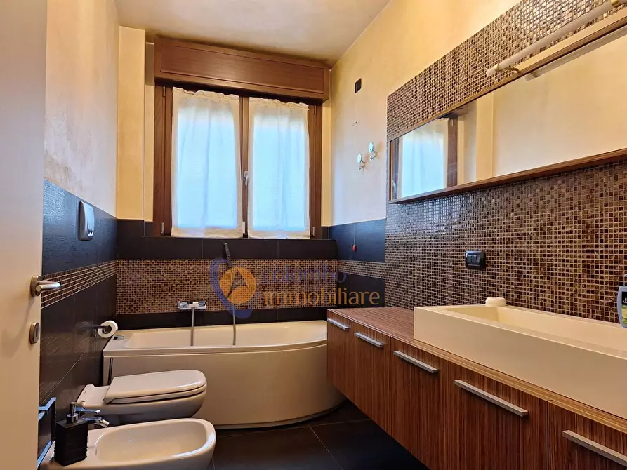 Immagine 15 di Appartamento in vendita  in via Salvator Rosa 14 a Busto Arsizio