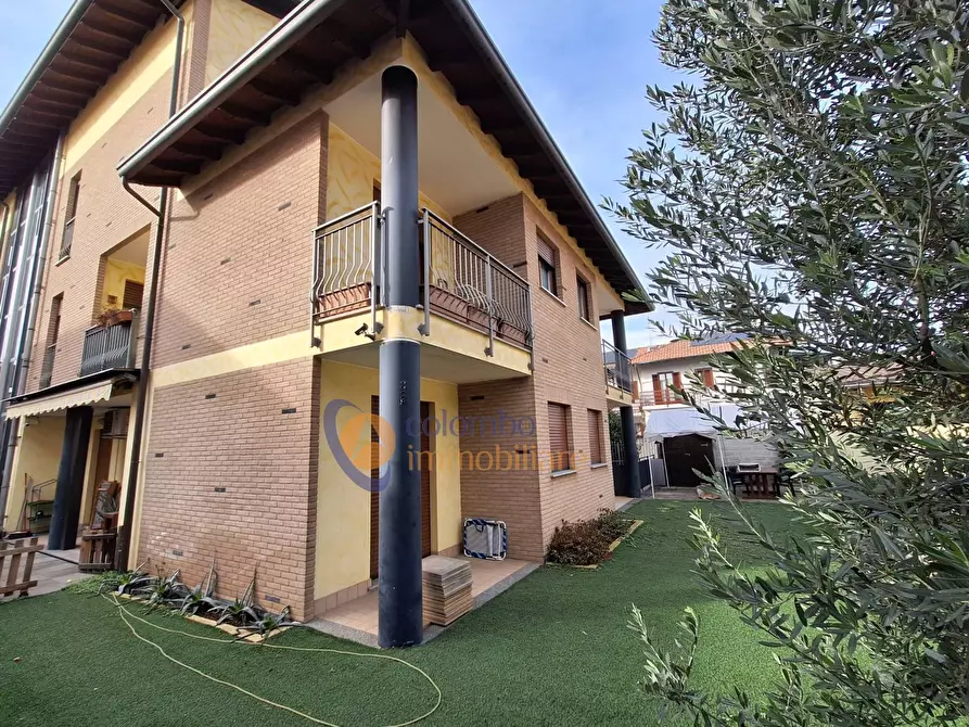 Immagine 25 di Appartamento in vendita  in via Salvator Rosa 14 a Busto Arsizio