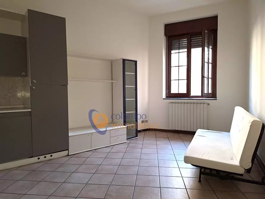 Immagine 2 di Appartamento in vendita  in via Enrico Dell'Acqua 19 a Busto Arsizio