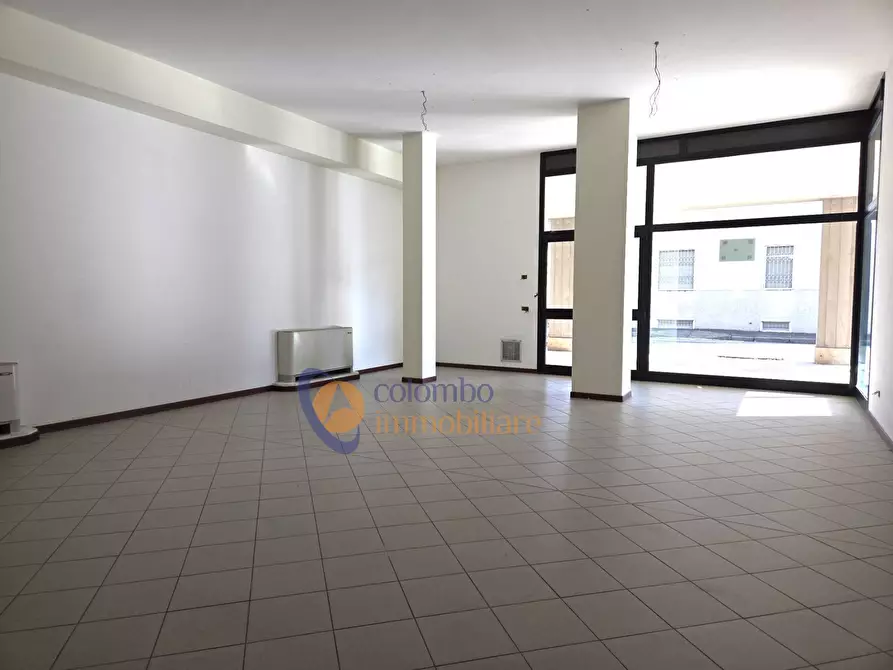 Immagine 3 di Ufficio in vendita  in via Gorizia 11 a Busto Arsizio