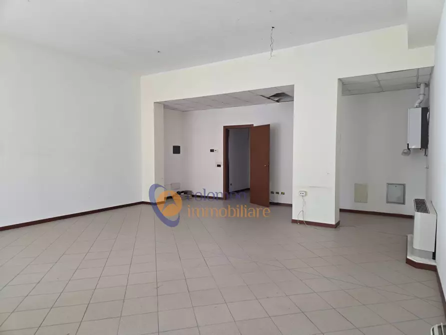 Immagine 6 di Ufficio in vendita  in via Gorizia 11 a Busto Arsizio