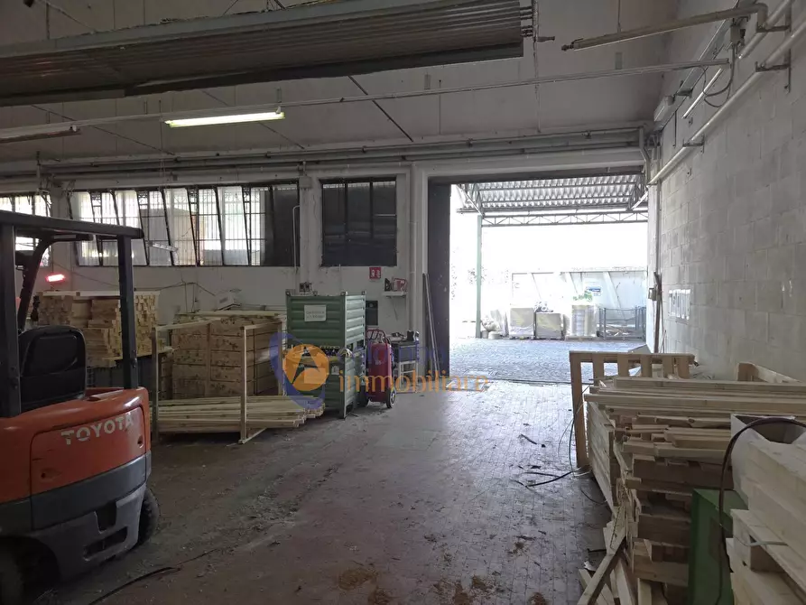 Immagine 3 di Capannone industriale in vendita  in via XXIV Maggio 33 a Busto Arsizio