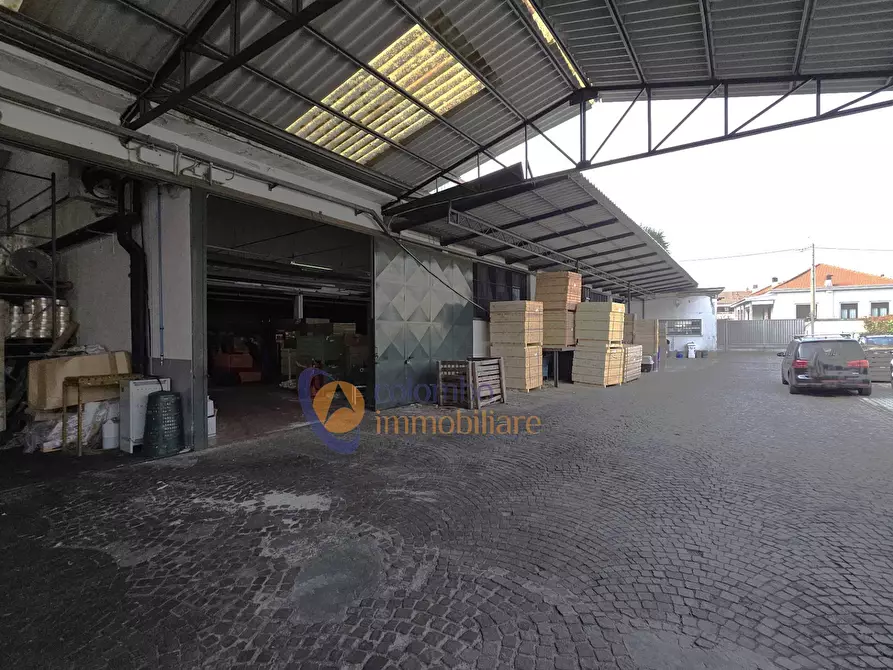 Immagine 12 di Capannone industriale in affitto  in via XXIV Maggio 33 a Busto Arsizio