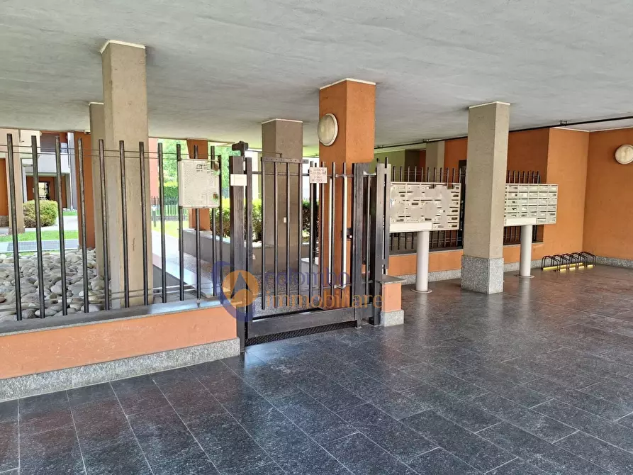 Immagine 9 di Appartamento in vendita  in via Silvio Pellico 5 a Busto Arsizio