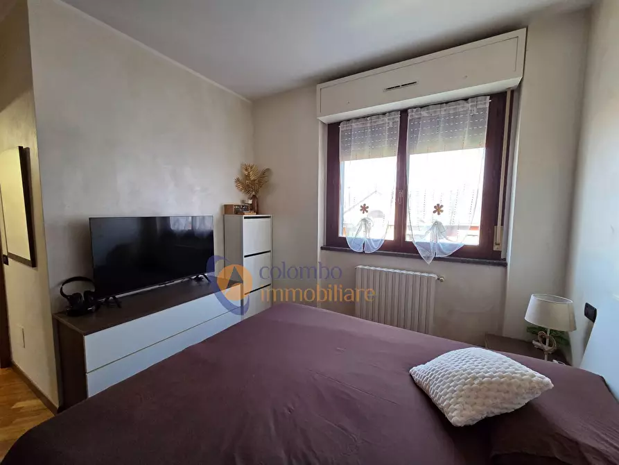 Immagine 14 di Appartamento in vendita  in via Silvio Pellico 5 a Busto Arsizio