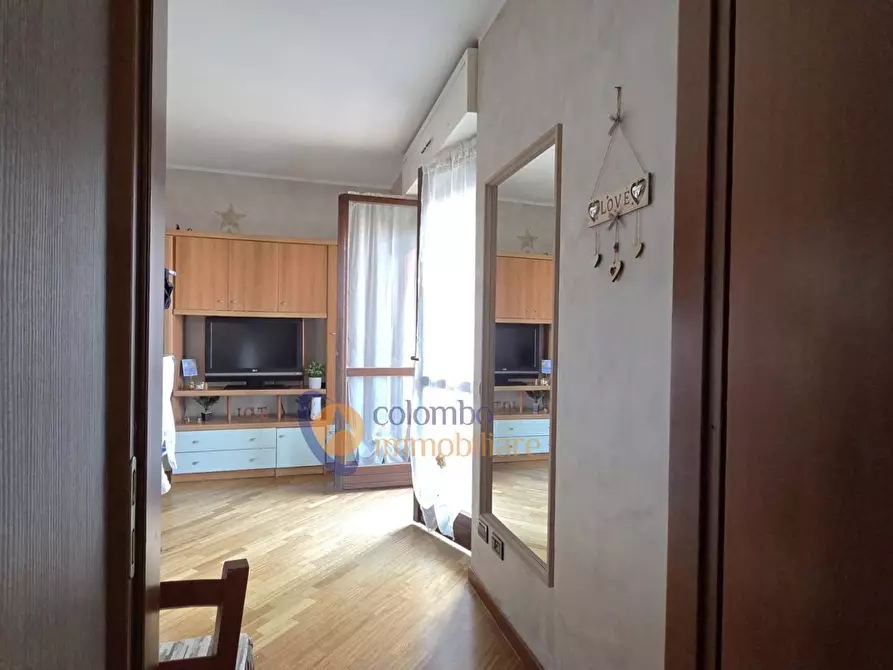 Immagine 10 di Appartamento in vendita  in via Silvio Pellico 5 a Busto Arsizio