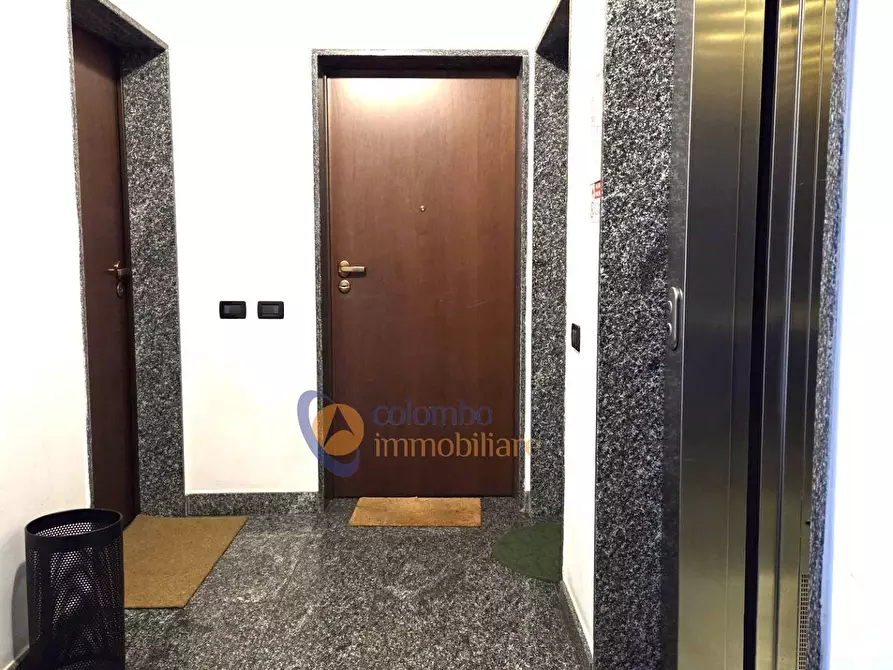 Immagine 21 di Appartamento in vendita  in via Silvio Pellico 5 a Busto Arsizio