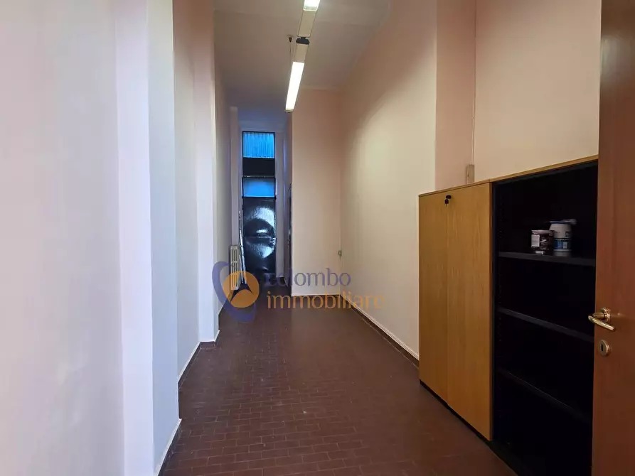 Immagine 6 di Negozio in vendita  in via Biagio Bellotti 7 a Busto Arsizio