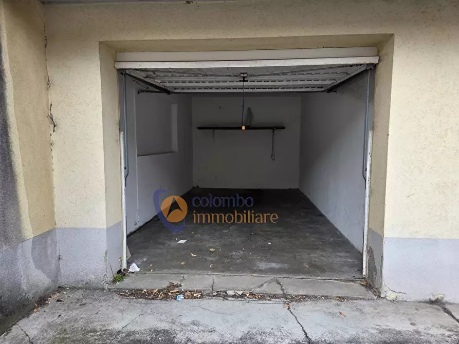 Immagine 33 di Appartamento in vendita  in Viale Armando Diaz 19 a Busto Arsizio