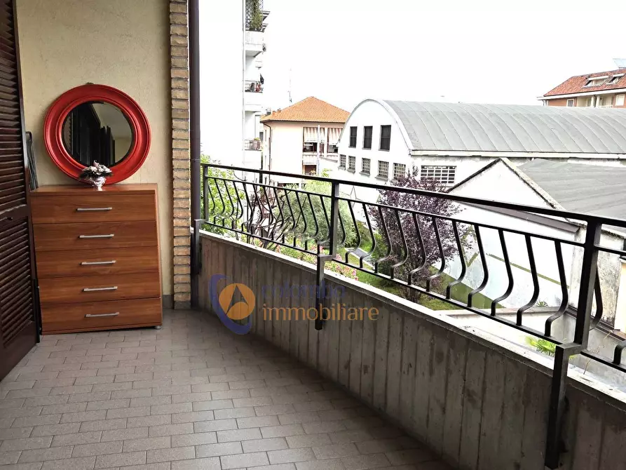 Immagine 5 di Appartamento in vendita  in via Del Ponte 2 a Busto Arsizio