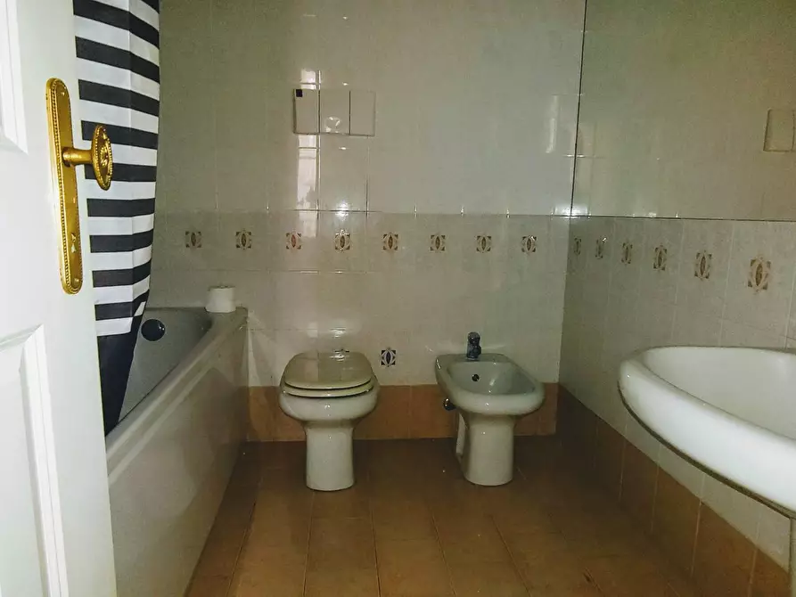 Immagine 11 di Appartamento in affitto  in Via Alserio 1 a Milano