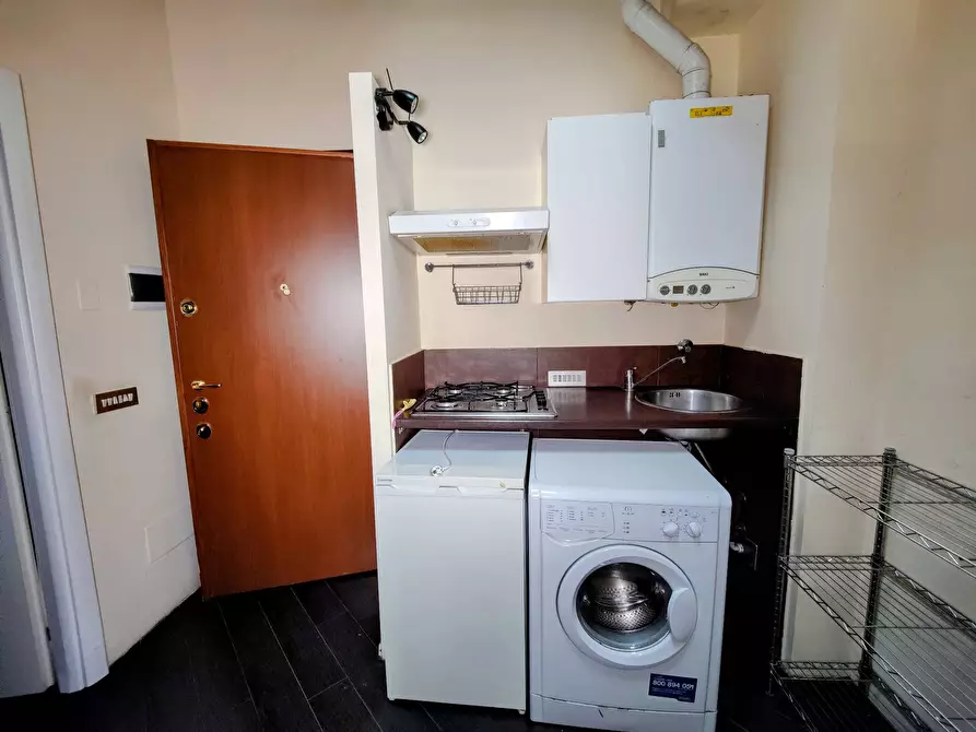 Immagine 10 di Appartamento in affitto  in Via Alserio 1 a Milano