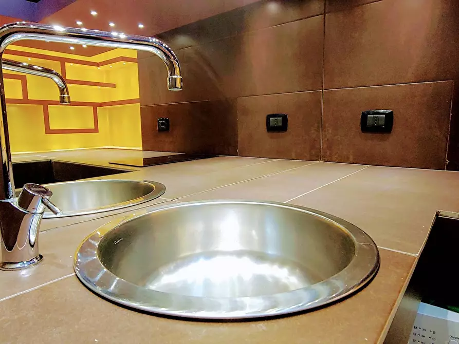 Immagine 8 di Appartamento in affitto  in Via Marghera 36 a Milano