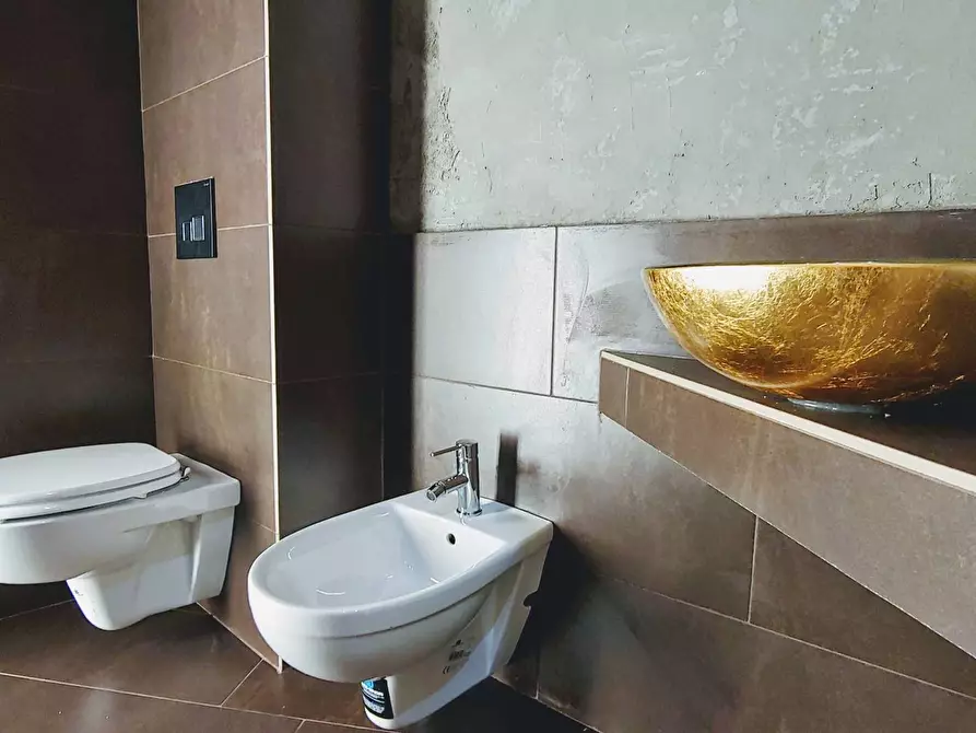 Immagine 9 di Appartamento in affitto  in Via Marghera 36 a Milano