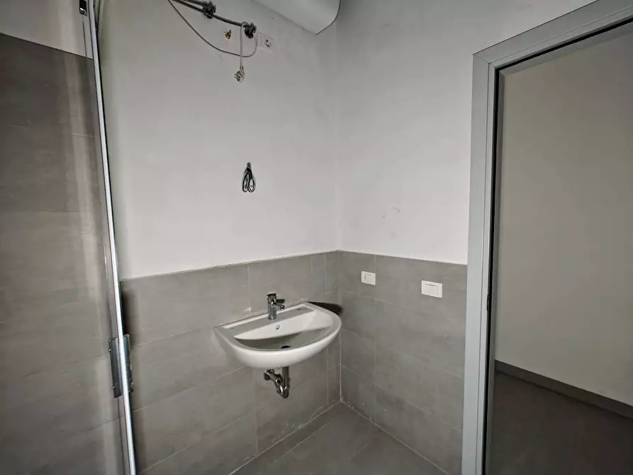 Immagine 19 di Appartamento in affitto  in Via Spartaco 10 a Milano