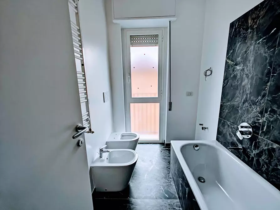 Immagine 5 di Appartamento in affitto  in Via Andrea Maffei 6 a Milano