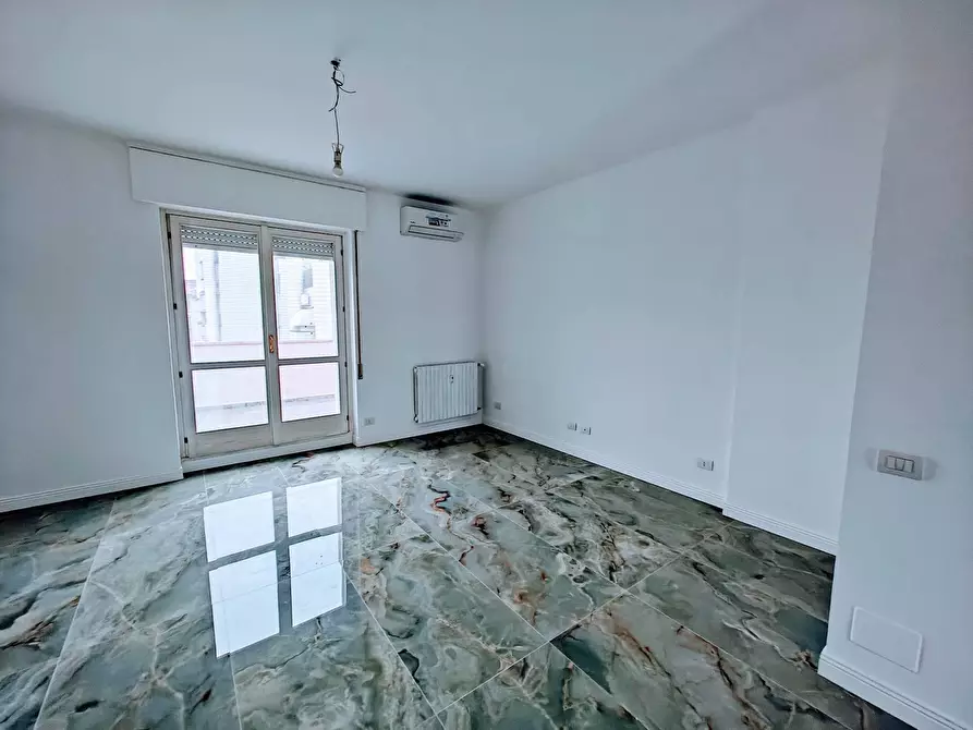 Immagine 15 di Appartamento in affitto  in Via Andrea Maffei 6 a Milano