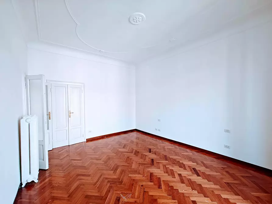 Immagine 30 di Appartamento in affitto  in Via Spartaco 8 a Milano