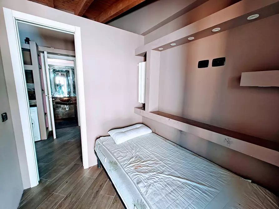 Immagine 5 di Appartamento in affitto  in Via Luigi Ornato 44 a Milano