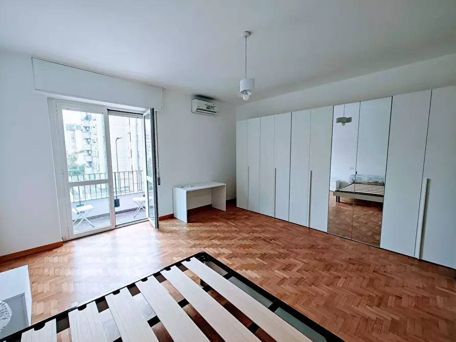 Immagine 3 di Appartamento in affitto  in Via Andrea Maffei 6 a Milano