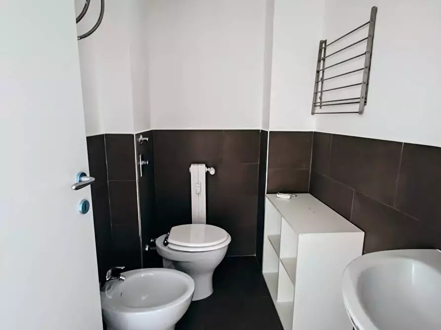 Immagine 21 di Appartamento in affitto  in Via Andrea Maffei 6 a Milano