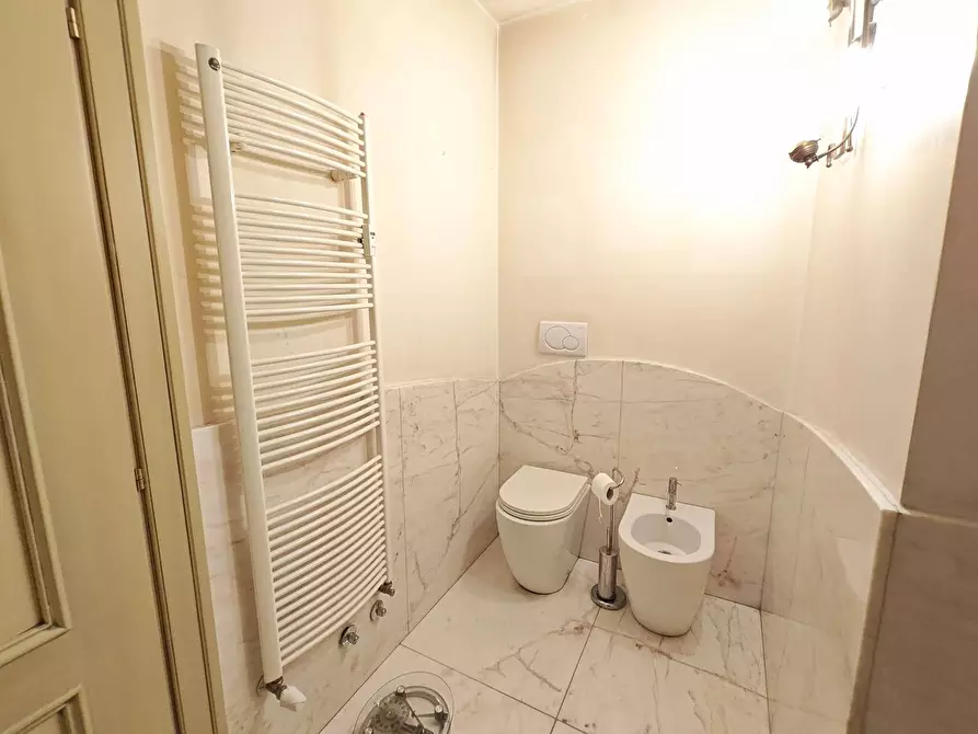 Immagine 19 di Appartamento in vendita  in piazzale Brescia 16 a Milano